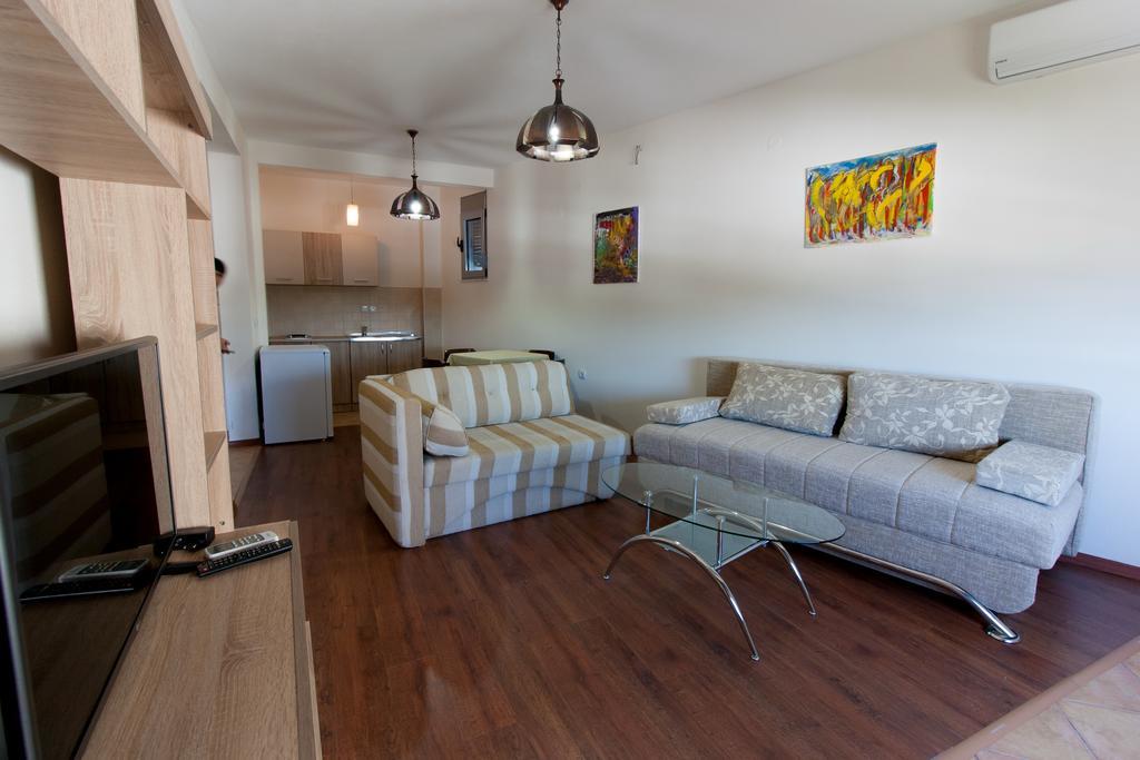Art I Apartments Ulcinj Eksteriør bilde