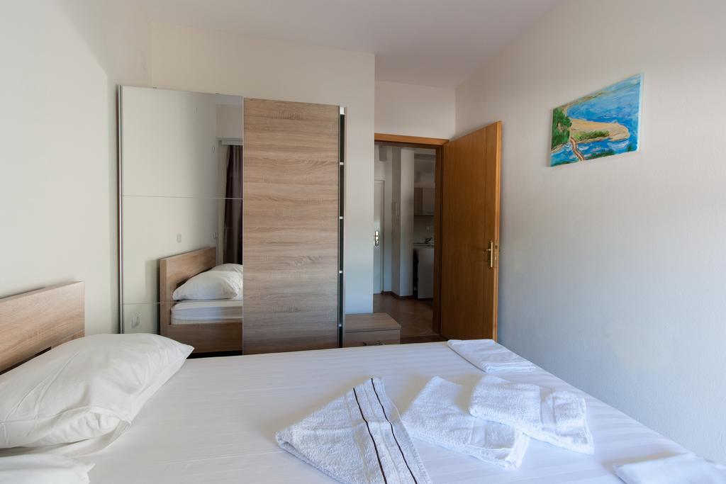 Art I Apartments Ulcinj Eksteriør bilde